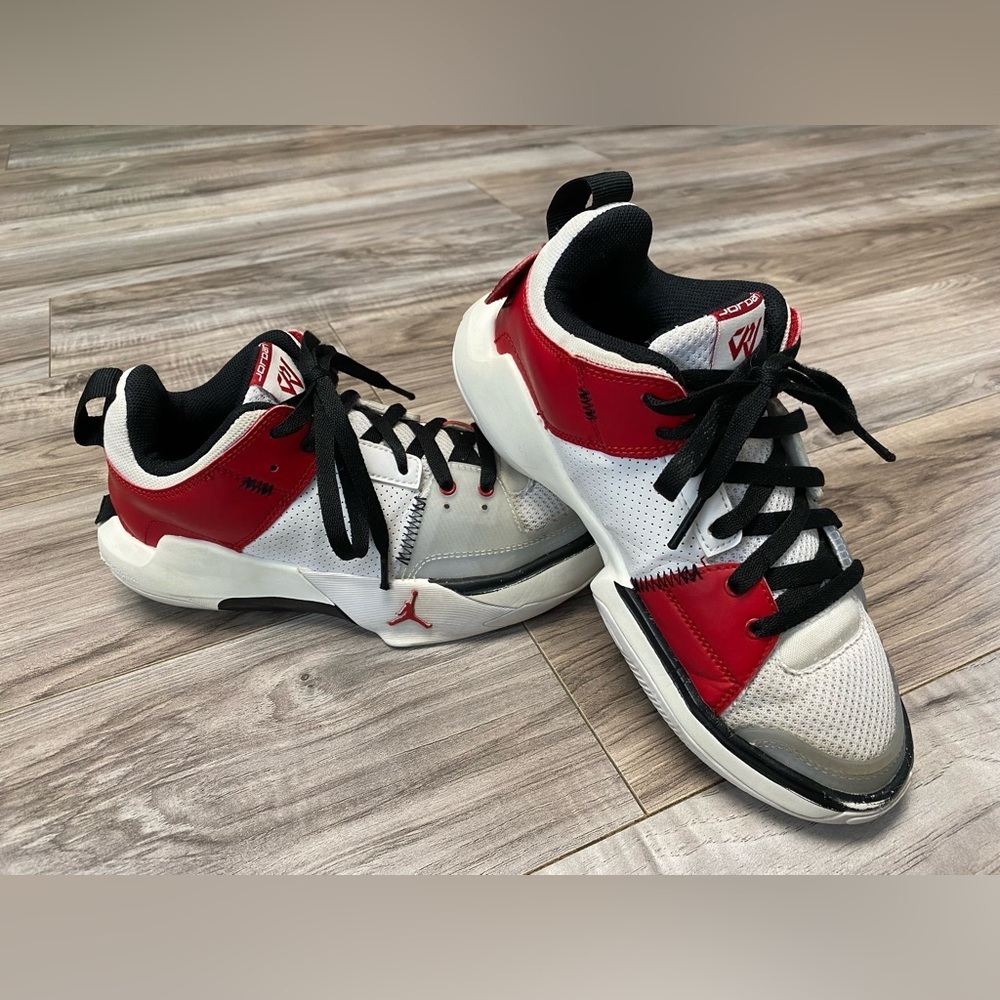 Nike Air Jordan One Take 5 Basketball Shoes White Black Red Youth Size 5 Unisex